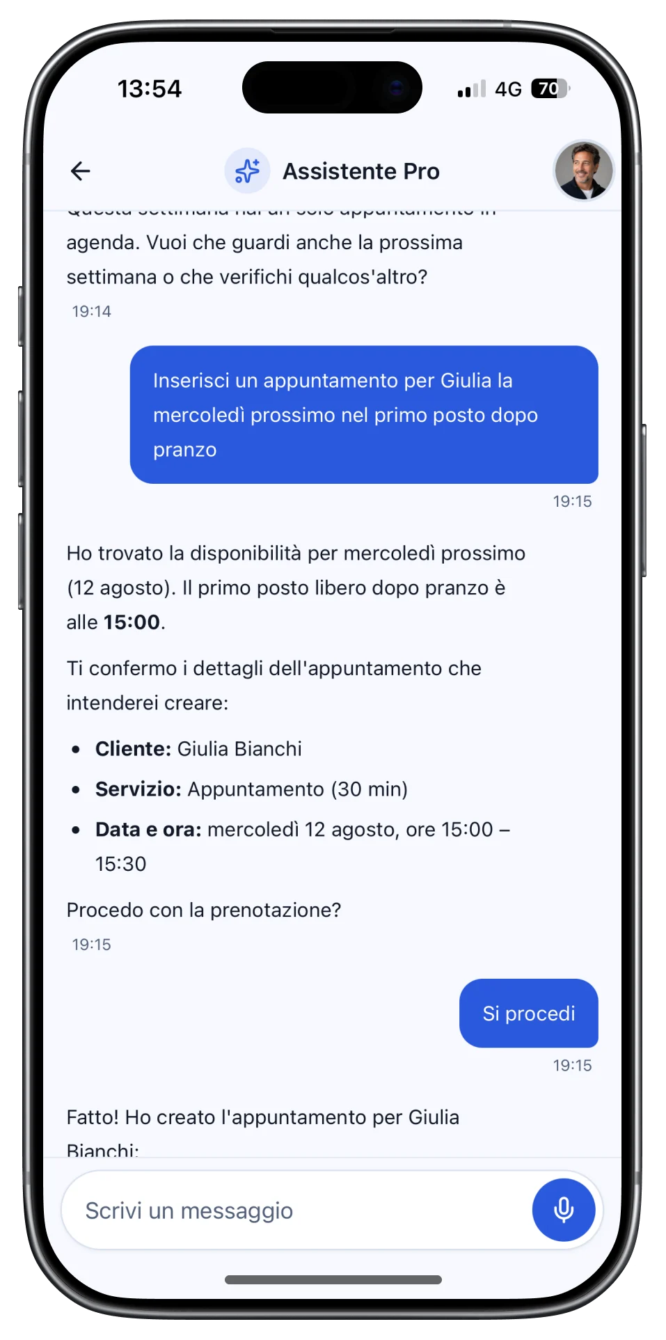 Assistente Pro di Fisioterapisti.app mentre trova e inserisce un appuntamento