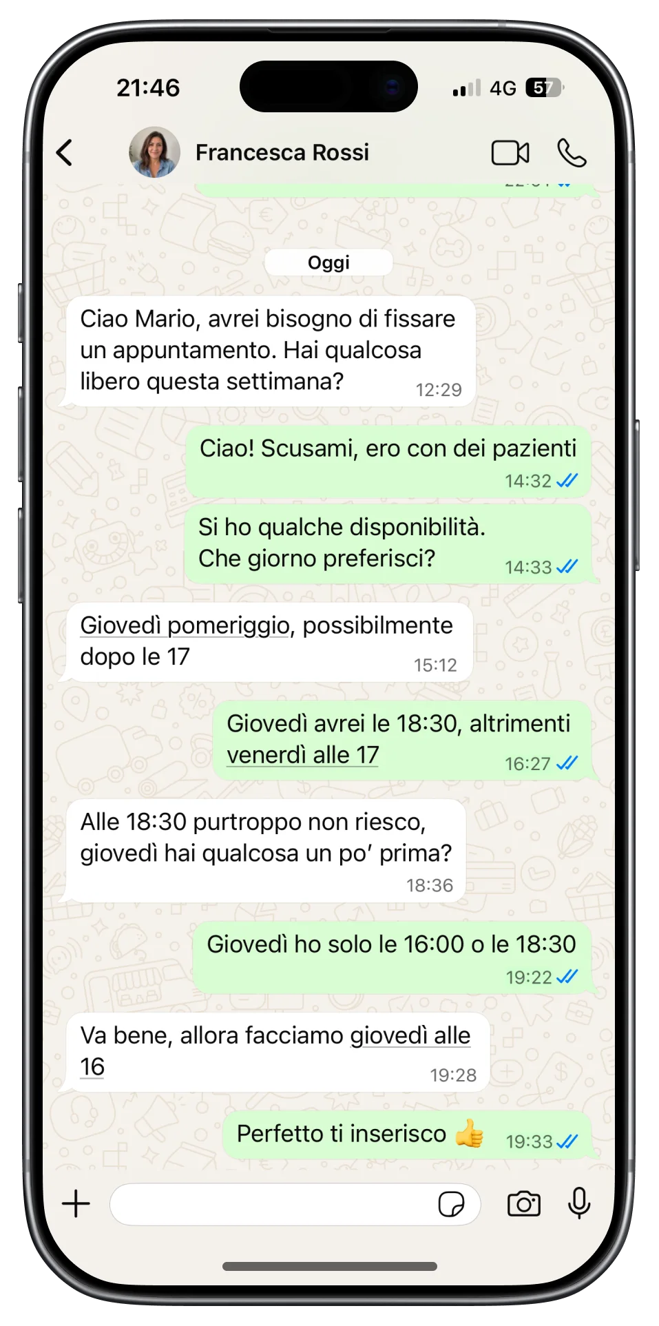 Lunga conversazione WhatsApp vista dal professionista per concordare un appuntamento